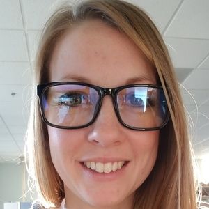 Meet your Posher, Aleshia